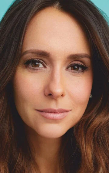 Дженнифер Лави