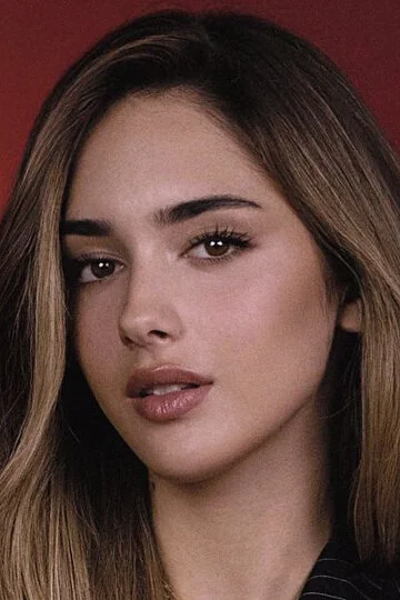 Джулия Баттерз